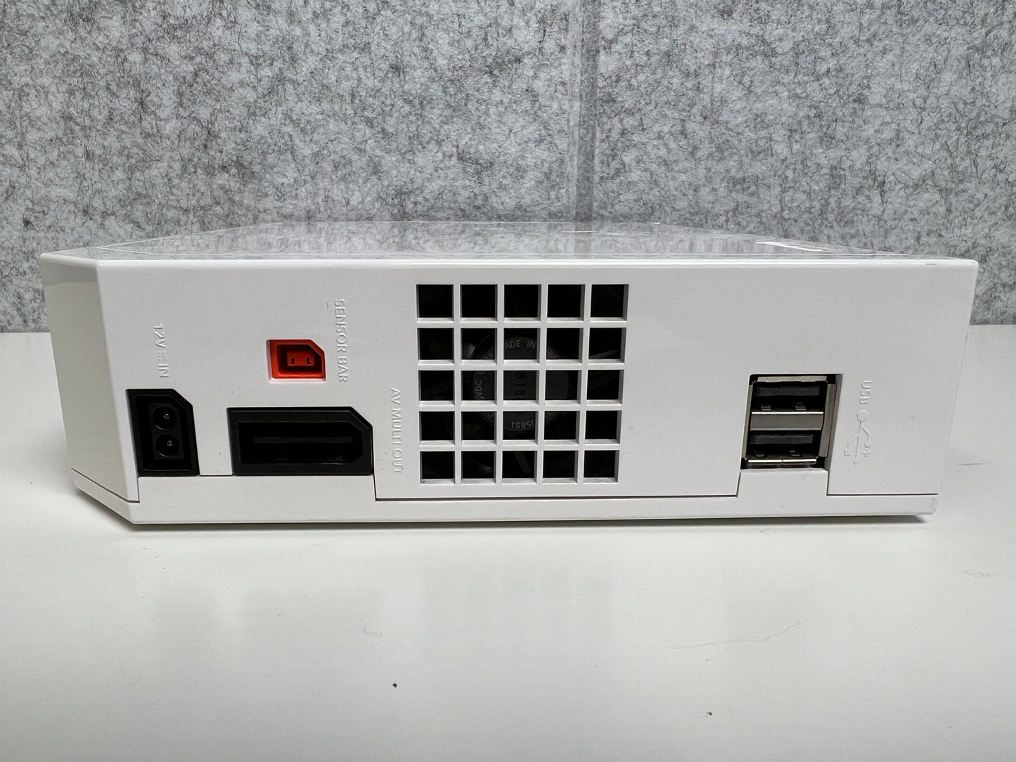 Nintendo Wii White Console ONLY (Broken Disc Drive)