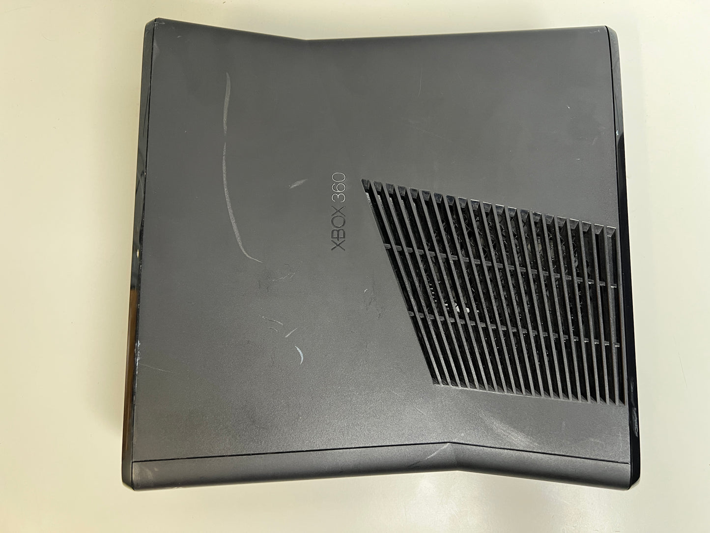 Microsoft 4GB Xbox 360 Slim Console ONLY (Used)