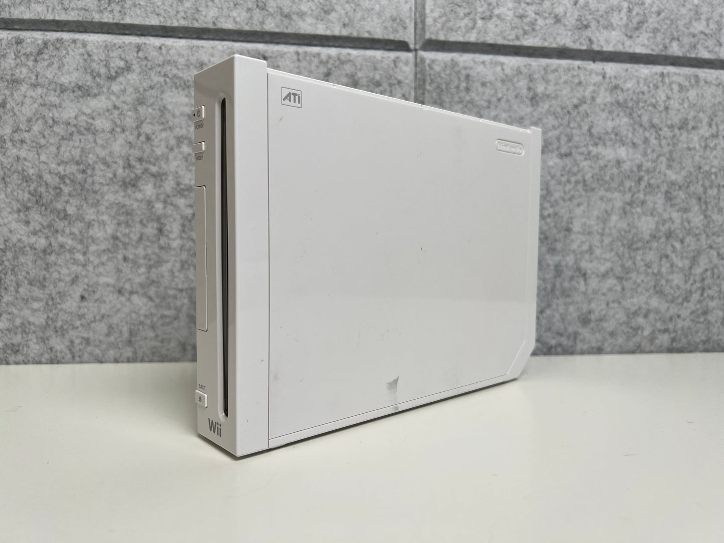 Nintendo Wii White Console ONLY (Broken Disc Drive)
