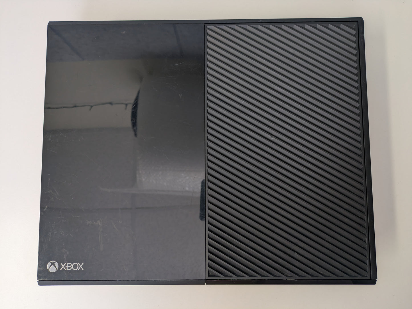 Microsoft Xbox One 500GB w/ power brick - Used