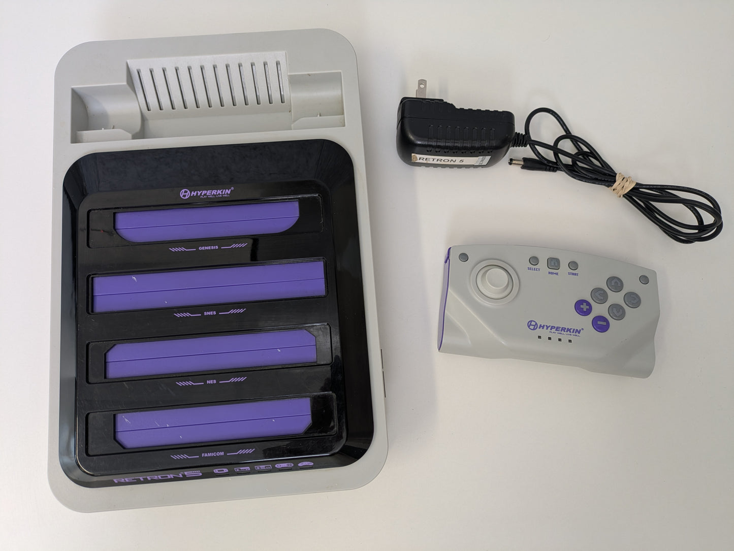 Hyperkin Retron 5 - AS-IS