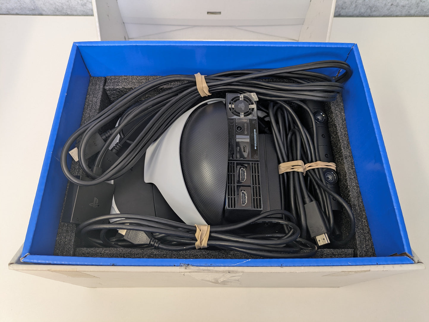 Sony PlayStation VR PSVR Headset IN BOX w/ ALL ACCESSORIES