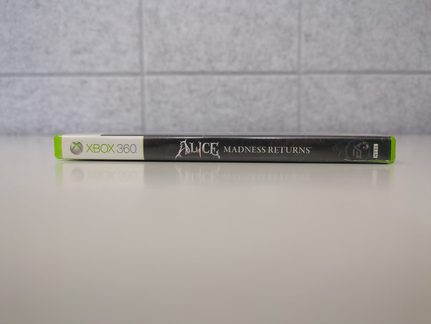 Alice: Madness Returns (Xbox 360) - CIB