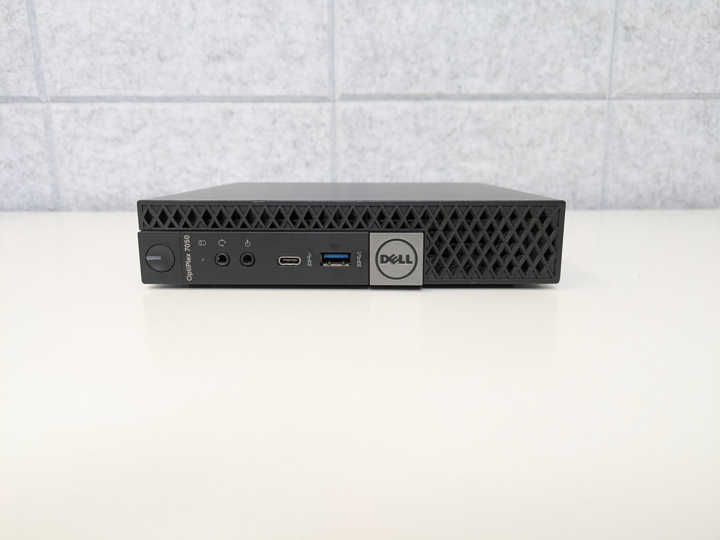 Dell OptiPlex 7050 Micro - Intel Core i3-7100 - 128GB SSD/8GB RAM - USED