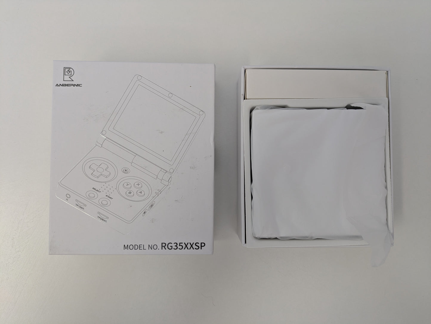 Anbernic RG35XXSP (DMG Gray) w/ 64GB microSD card - GBA SP emulator console - USED LIKE NEW
