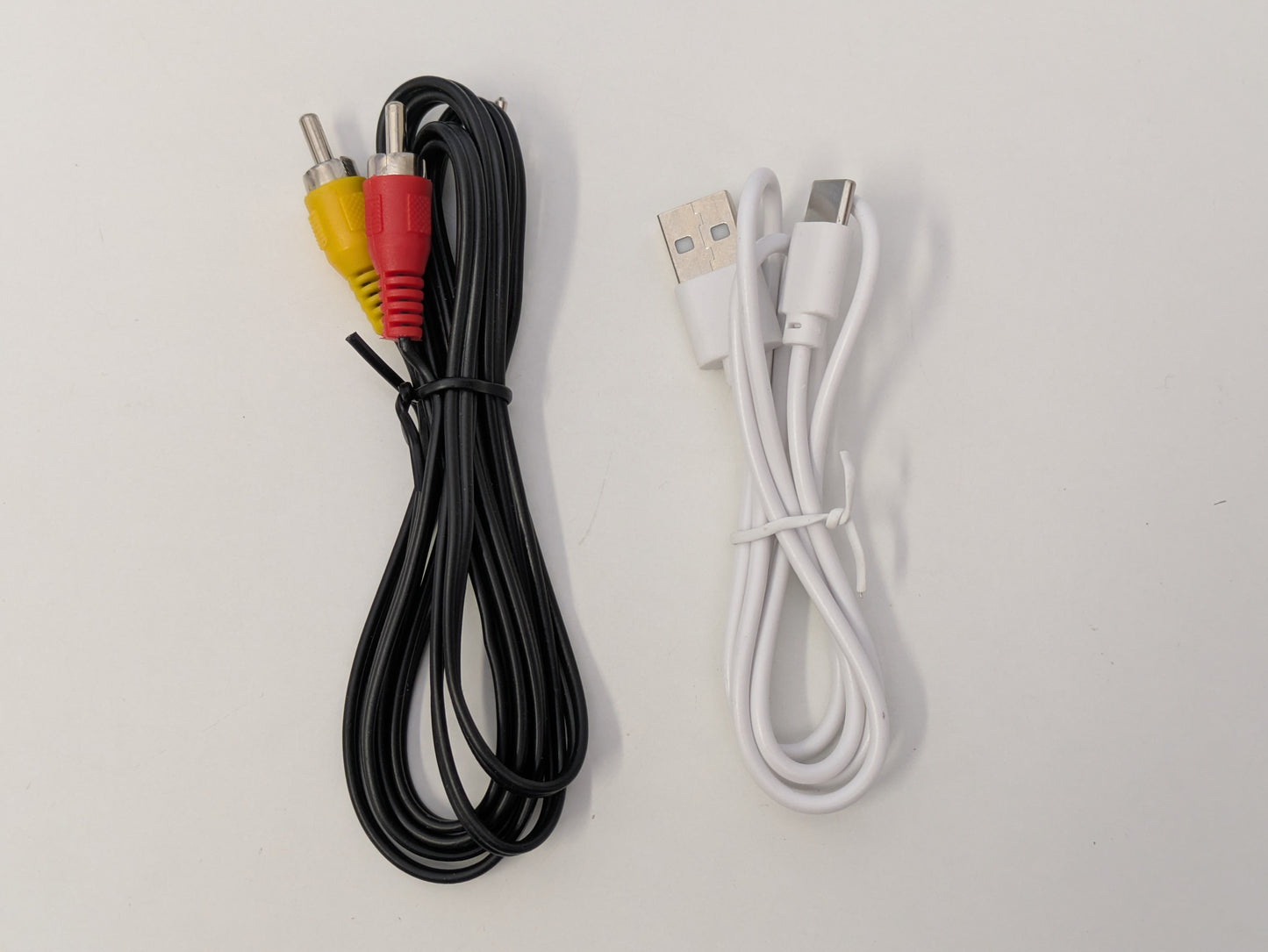 X6 Retro Emulation Handheld Console w/ 32GB SD card IN BOX - AS-IS