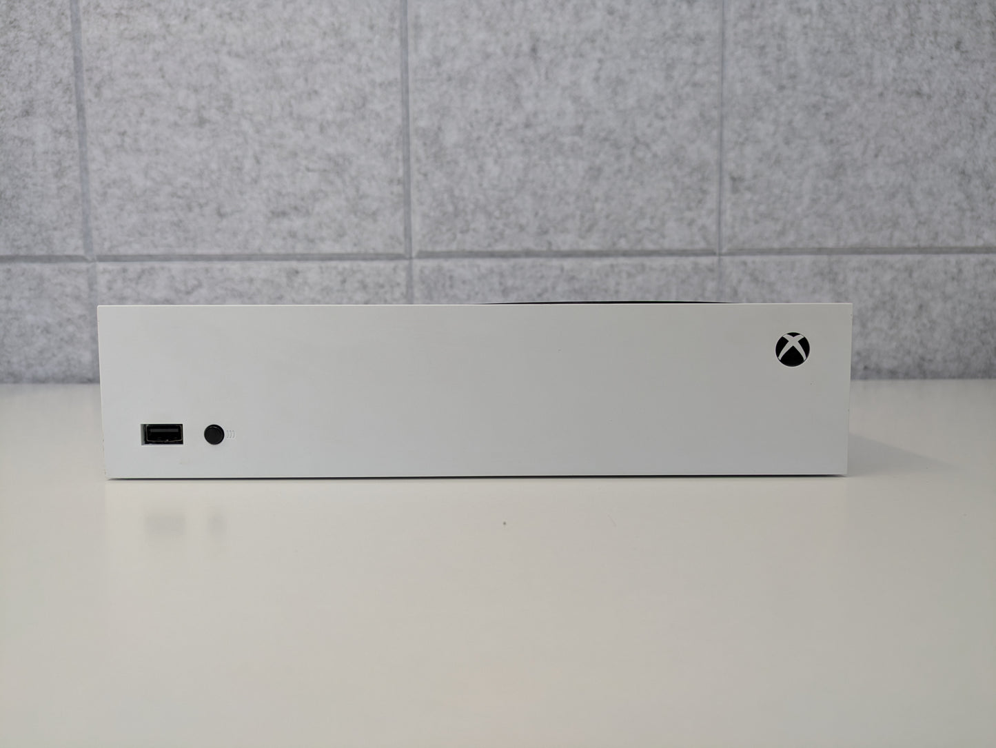 Microsoft Xbox Series S 512GB - CONSOLE ONLY - NO VIDEO OUTPUT - AS-IS