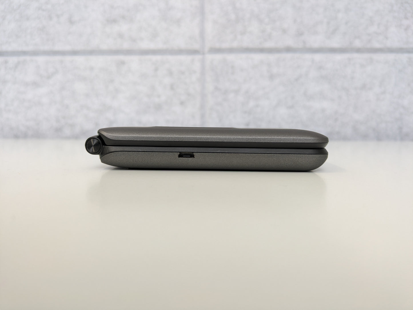 Kazuna eTalk - 4GB - Gray - Verizon - USED