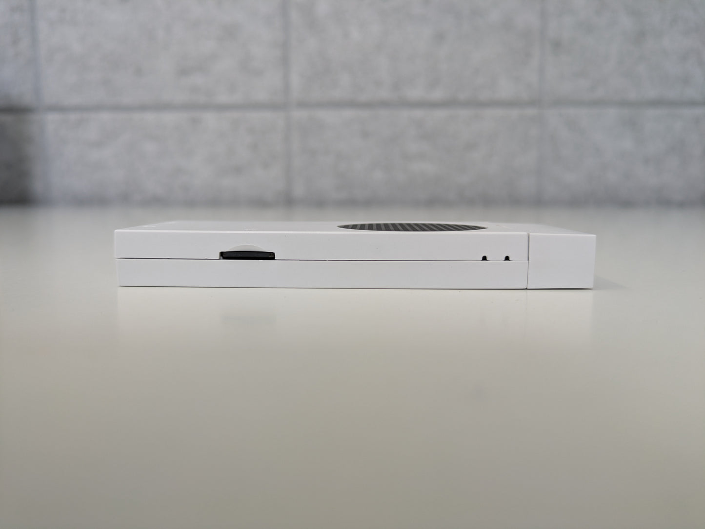 Tiny Xbox Series S Lookalike Emulator Console - 128GB w/ Games - AS-IS