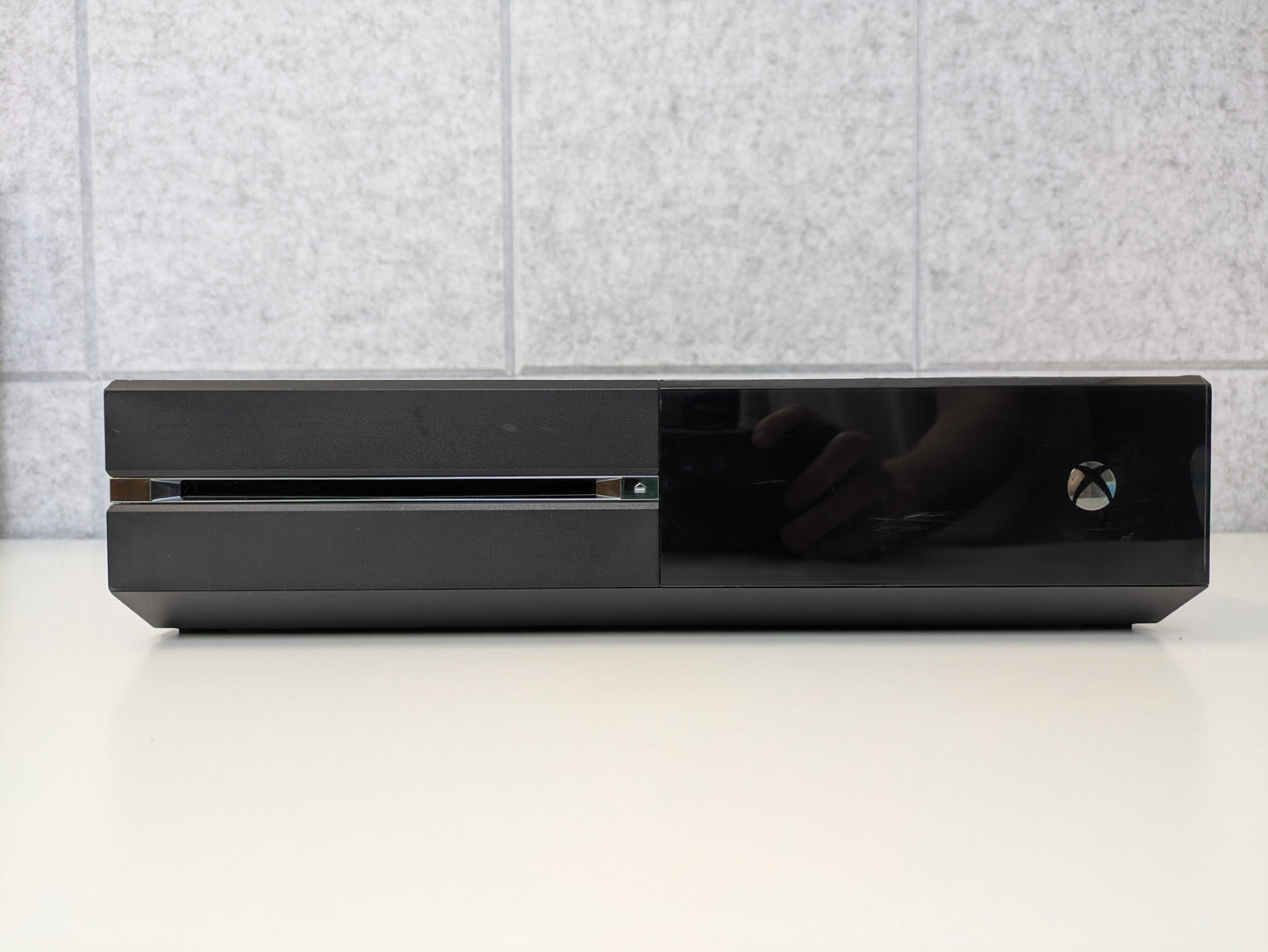 Microsoft Xbox One 500GB w/ power brick - Used