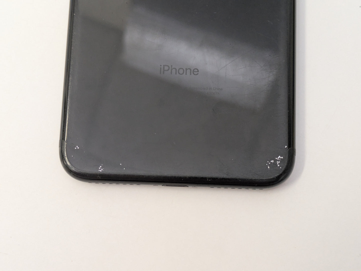 Apple iPhone 7 Plus - 128GB - Jet Black - Unlocked - USED