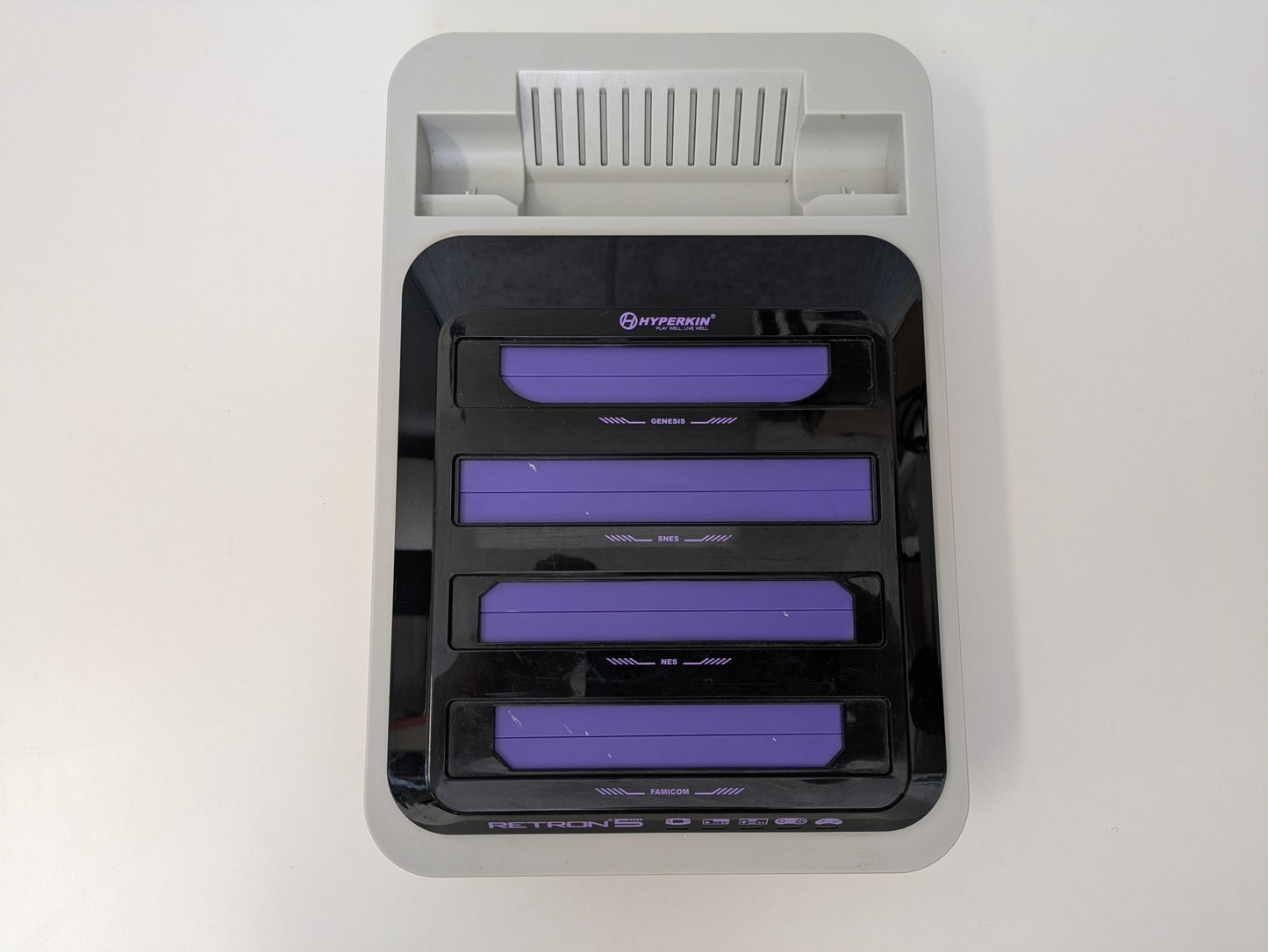 Hyperkin Retron 5 - AS-IS