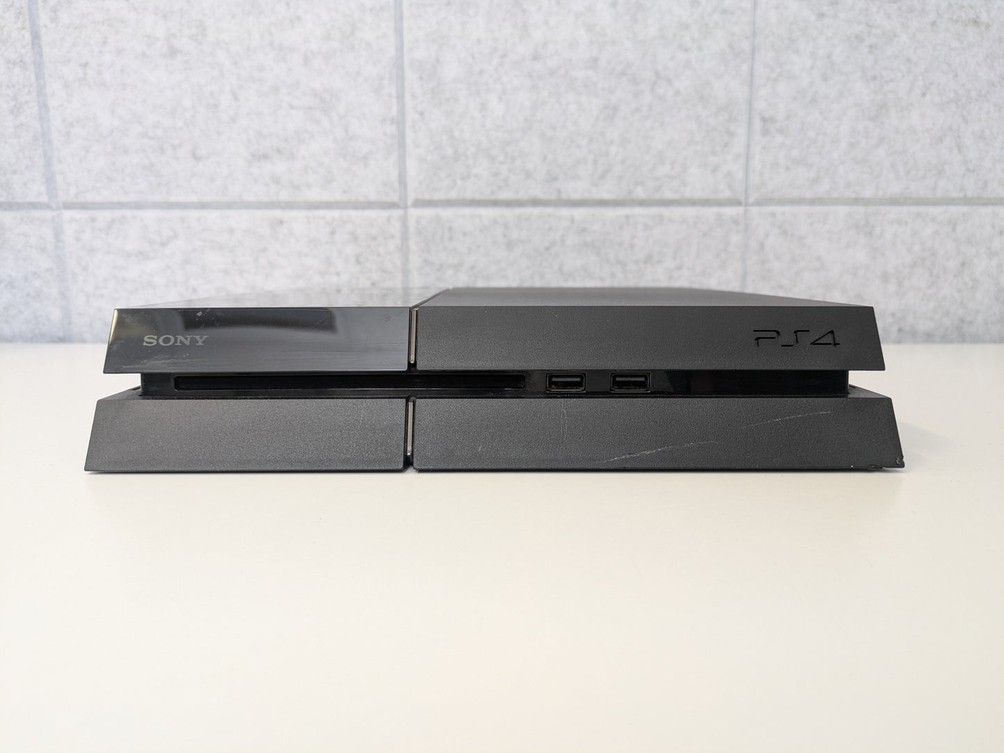 Sony PlayStation PS4 500GB - CONSOLE ONLY - Used