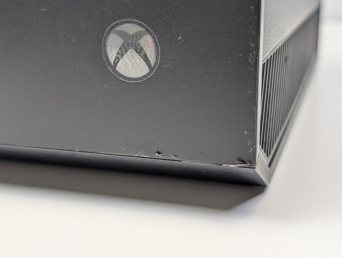 Microsoft Xbox One (console only) - Black - 500GB - USED