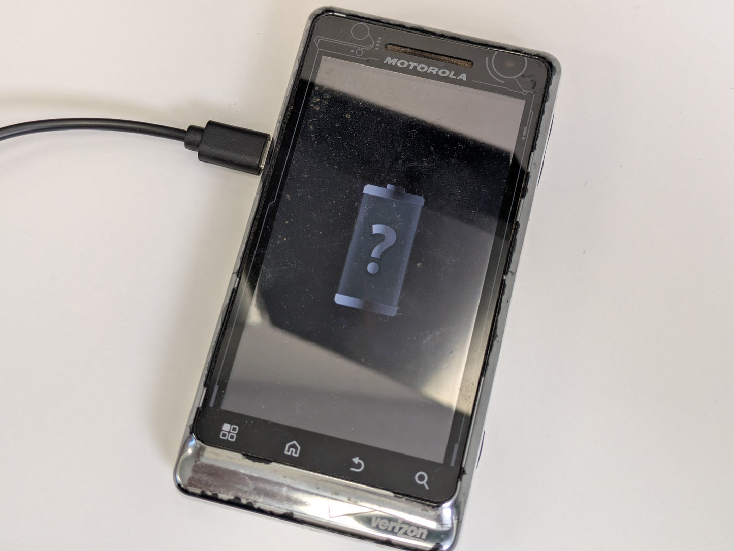 Motorola Droid 2 - 8GB - Star Wars R2-D2 30th Anniversary Limited Edition - Verizon - ISSUES READING BATTERY - AS-IS