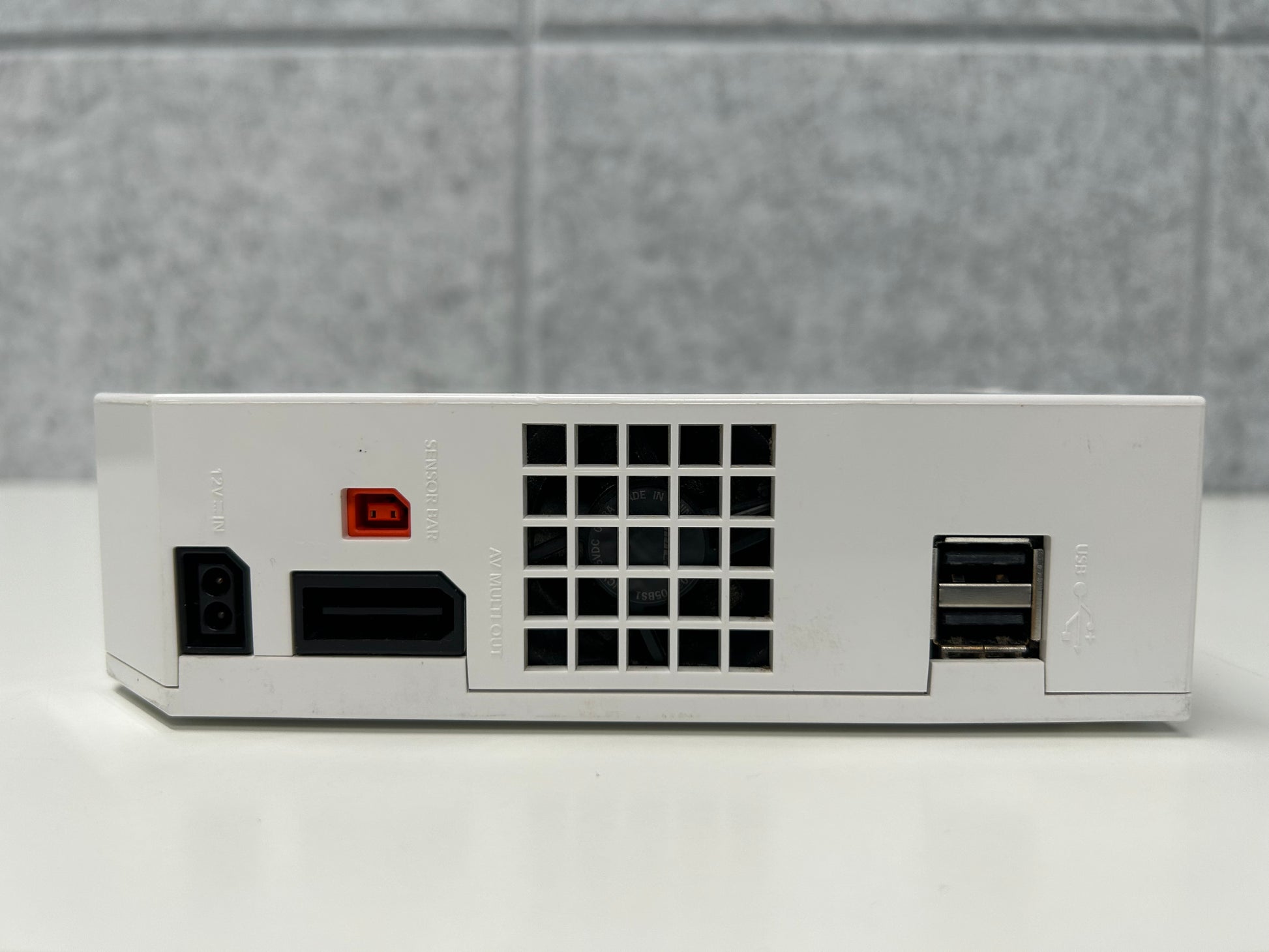 Nintendo Wii Console ONLY (Used) JROB GAMING