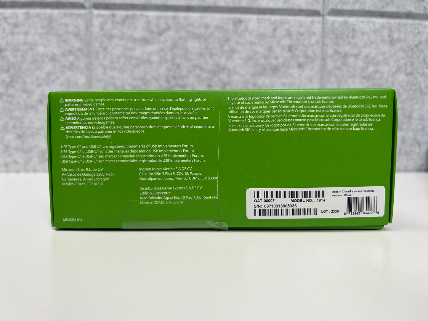 Xbox Series X|S Wireless Controller (Carbon Black) - BRAND NEW