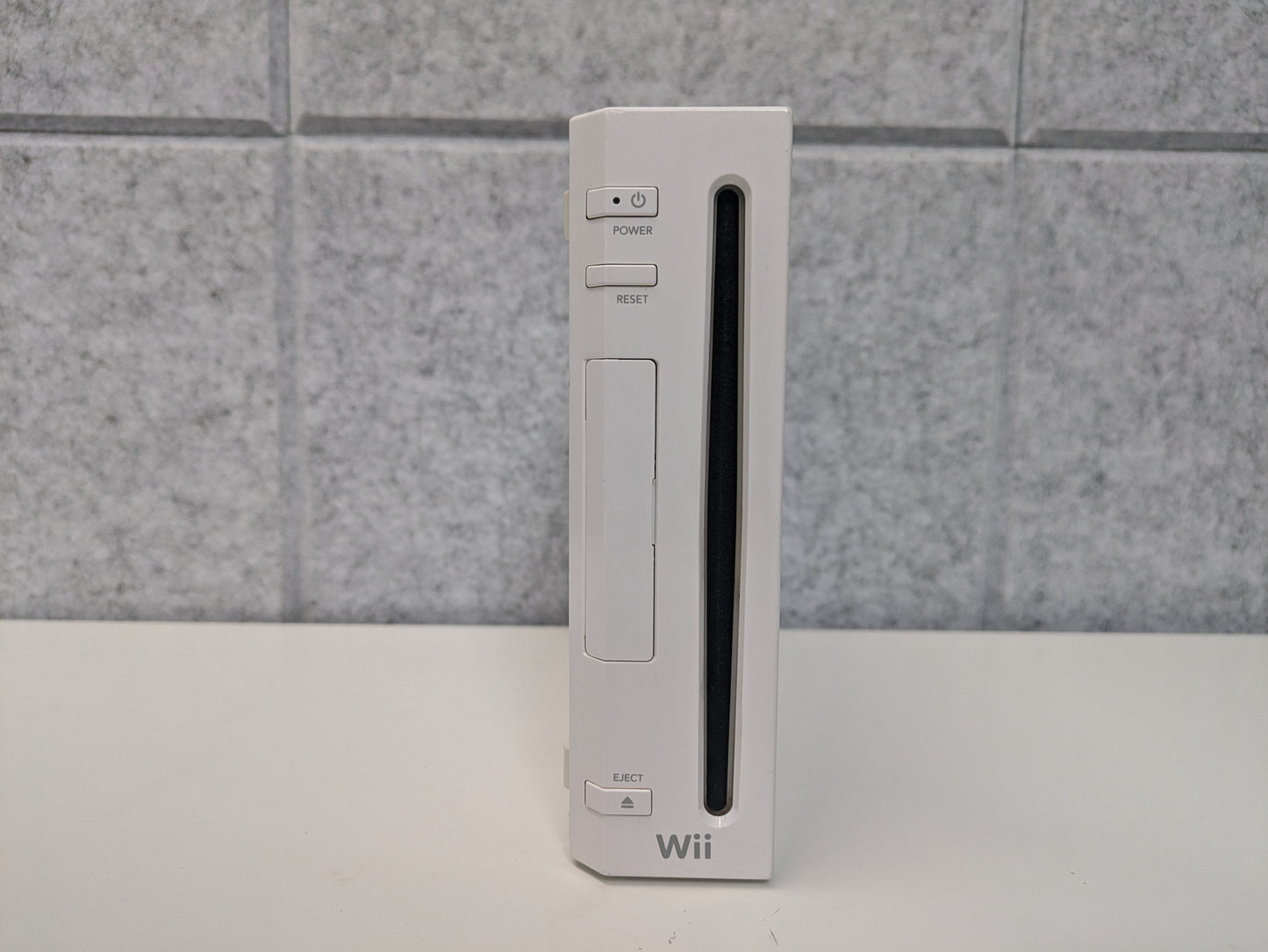 Nintendo Wii GameCube-Compatible Console ONLY - USED (GG146)