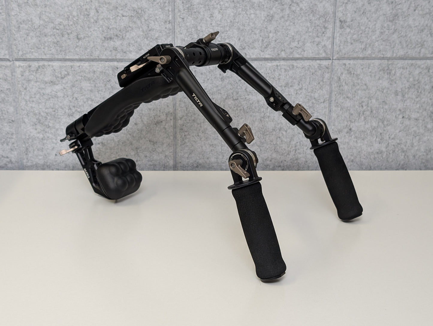 Tilta TA-LSR Lightweight Shoulder Camera Rig w/ Travel Bag - USED