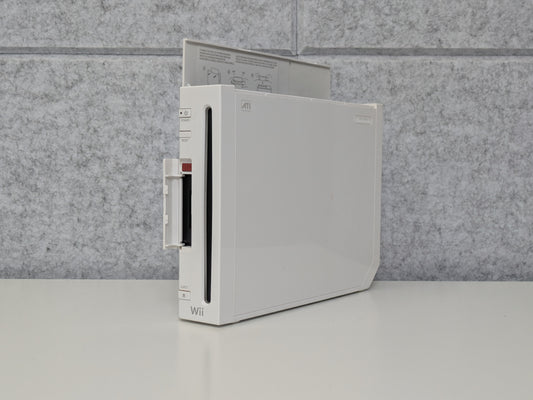 White Nintendo Wii - Console Only - USED
