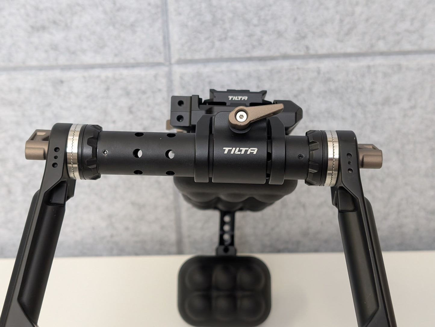Tilta TA-LSR Lightweight Shoulder Camera Rig w/ Travel Bag - USED