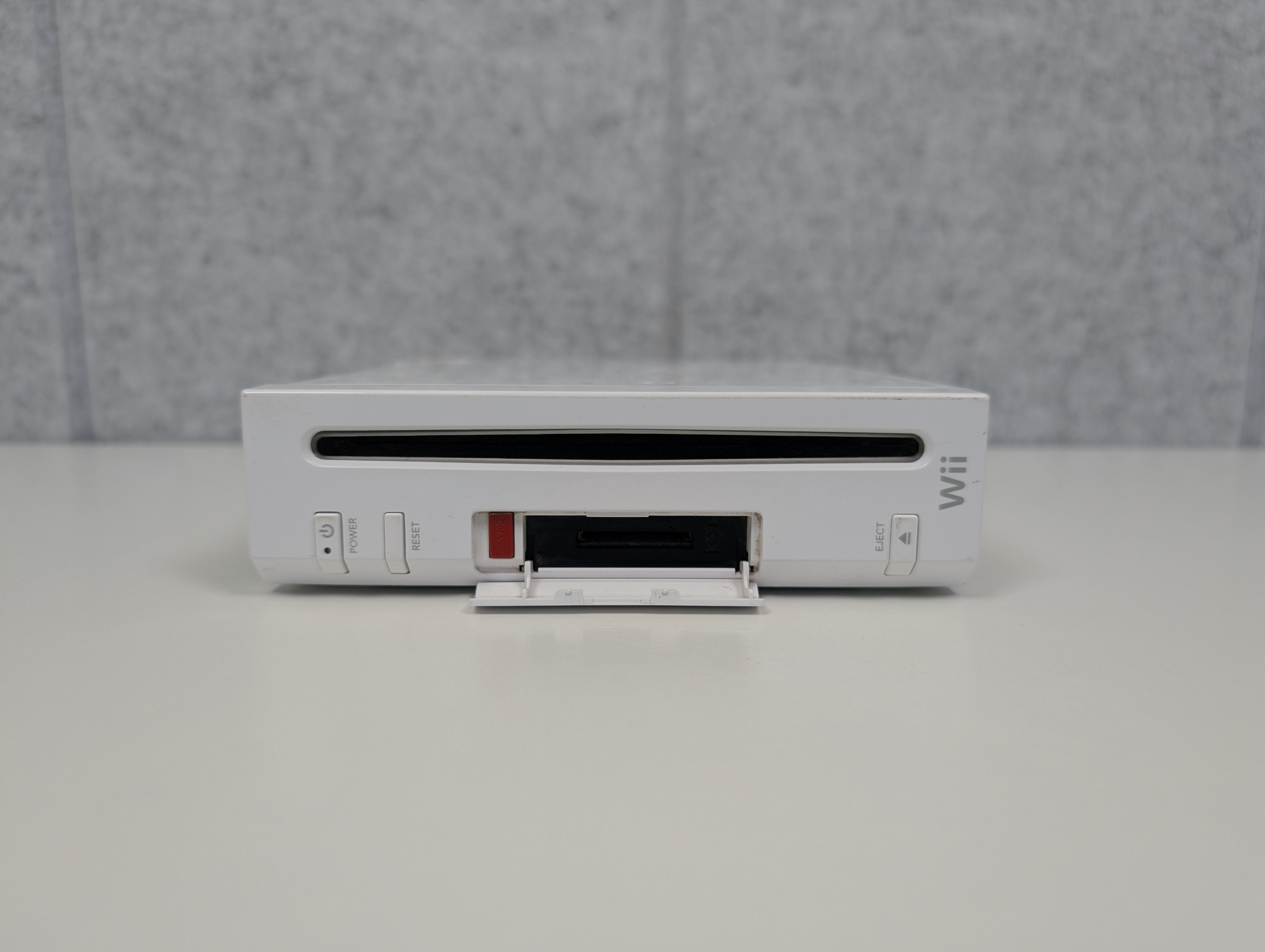 Nintendo Wii (Console Only) - White - AS-IS – JROB GAMING