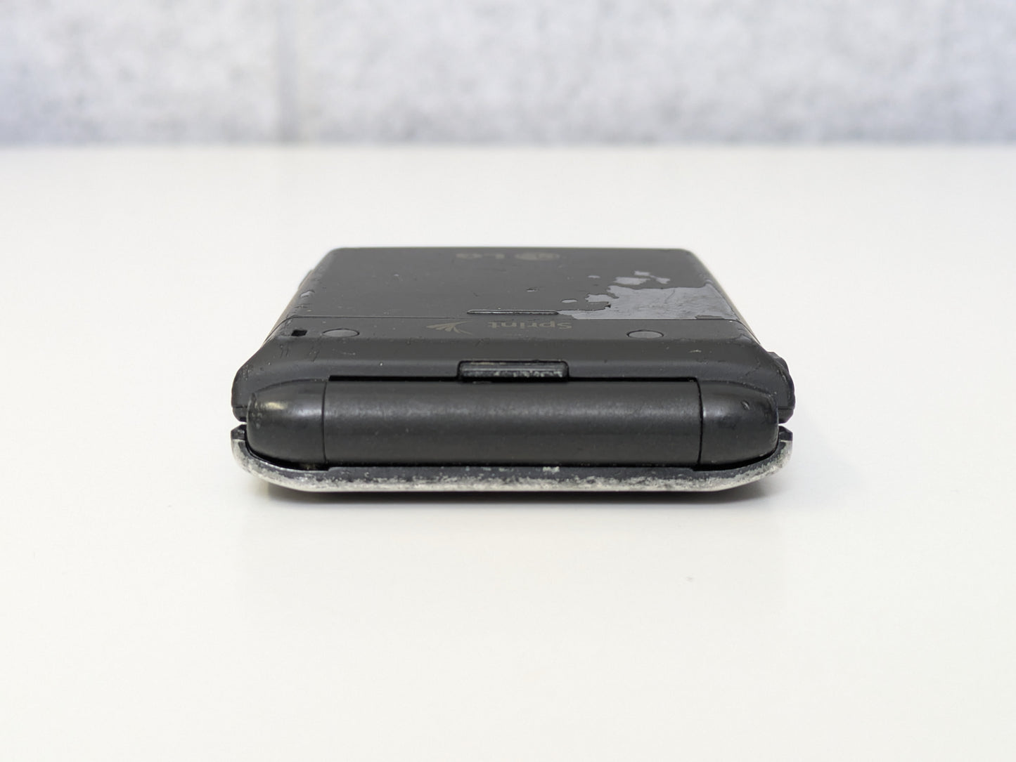 LG Lotus LX600 (Network Locked to Sprint) - 512MB - Matte Black - USED