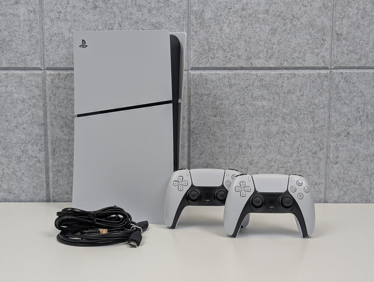 Sony PlayStation 5 Slim (Disc Edition) w/ accessories - 825GB - White - USED