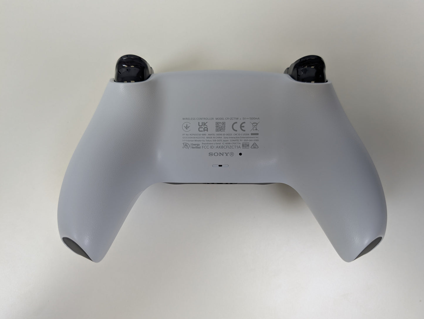 Sony PlayStation 5 Disc Edition LOW FIRMWARE (v6.02) - 825GB - White - OPEN BOX