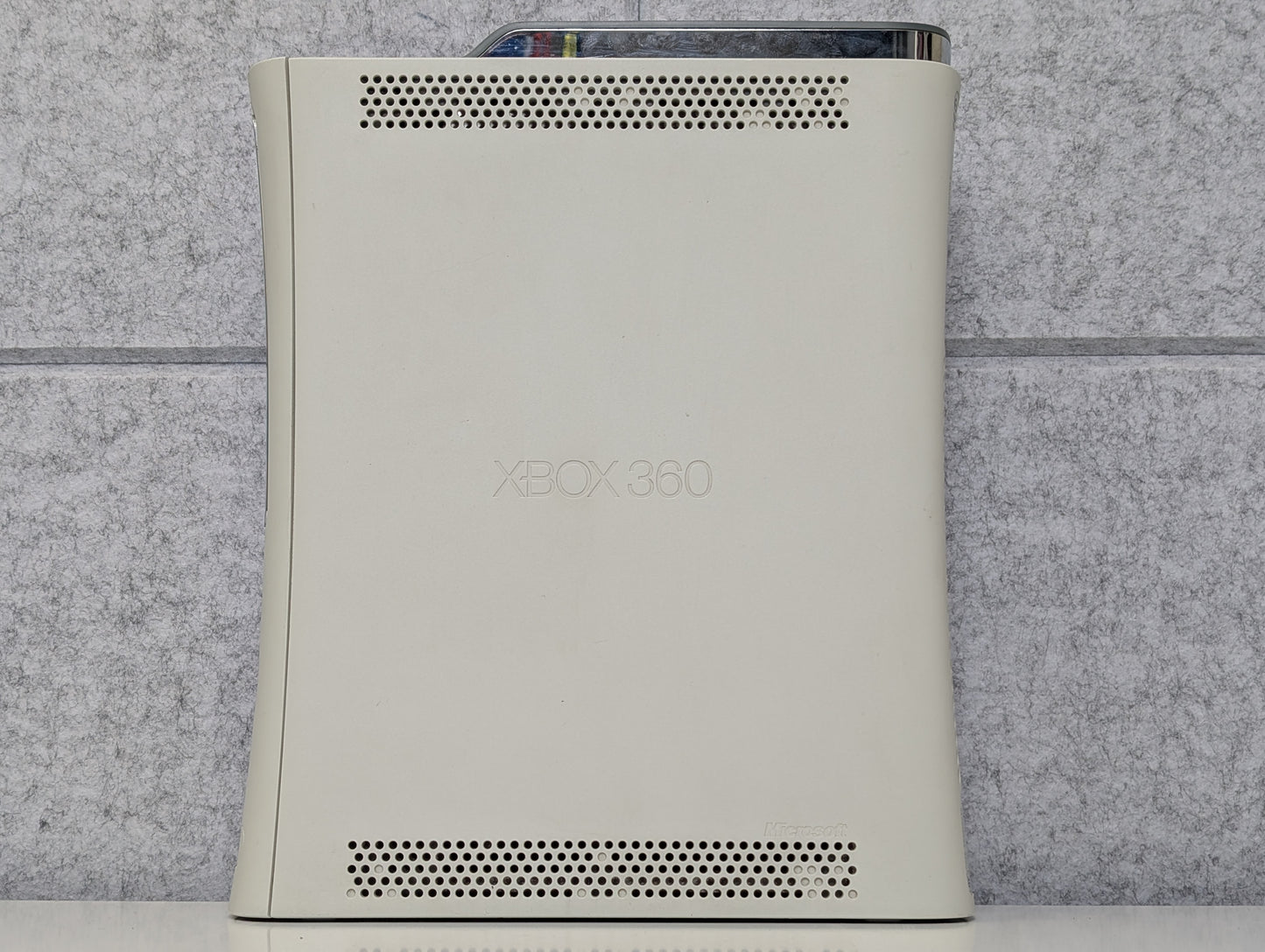 Microsoft Xbox 360 (Xenon, Console ONLY) - 20GB - White - USED