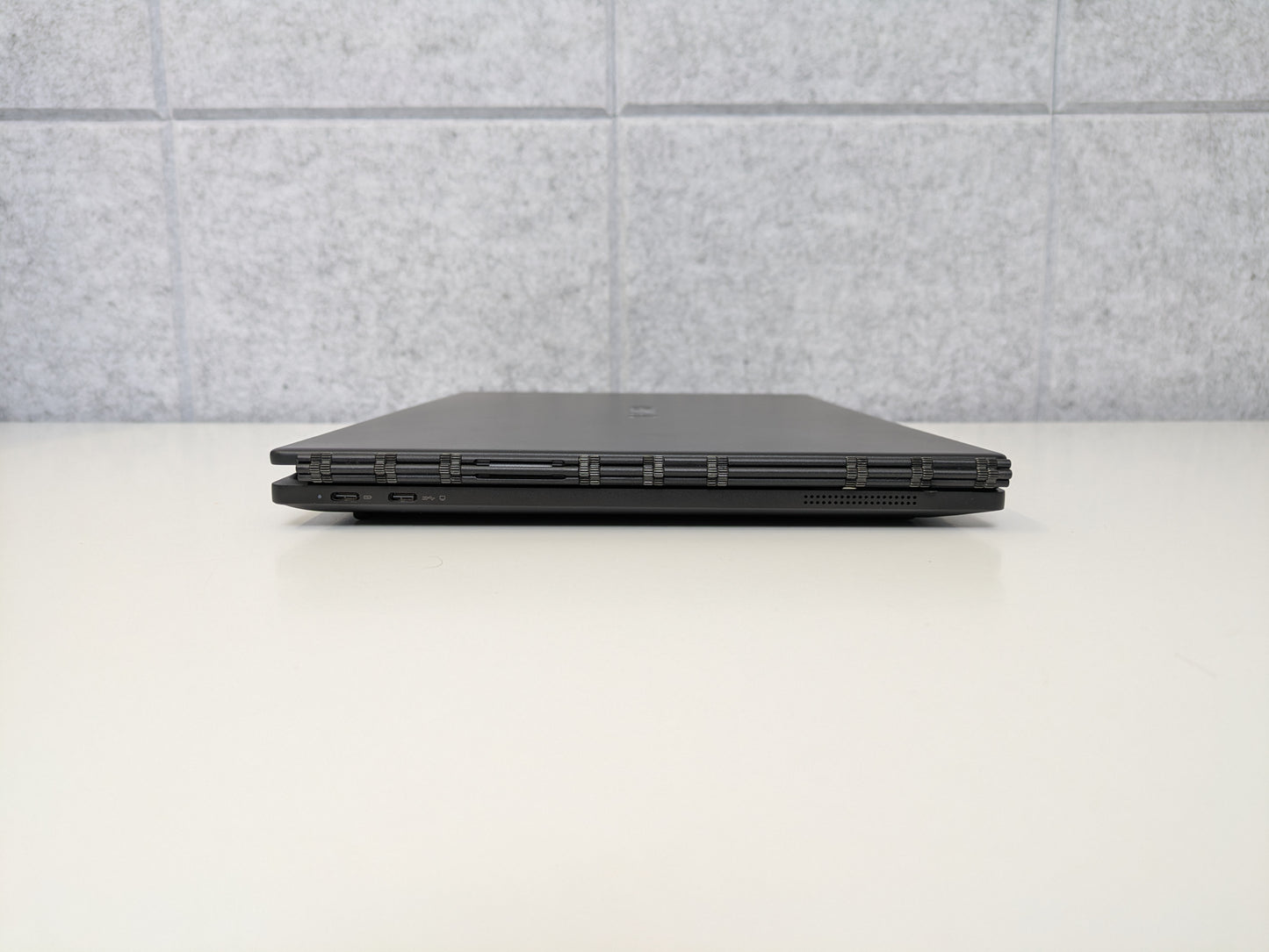 ACEMAGIC 14" Dual-Screen Laptop - 16GB/1TB - Black - USED