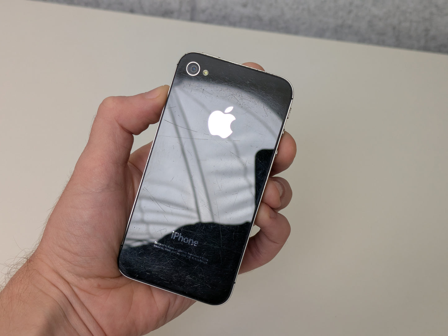 Apple iPhone 4 A1349 - 8GB - Black - CDMA - USED