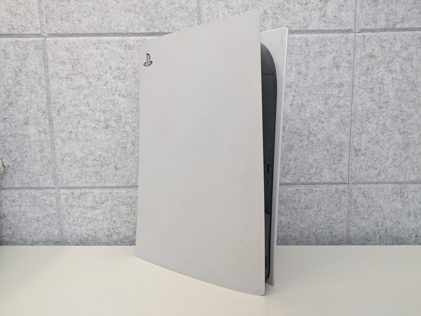 Sony 1TB PS5 Digital Console ONLY - AS-IS