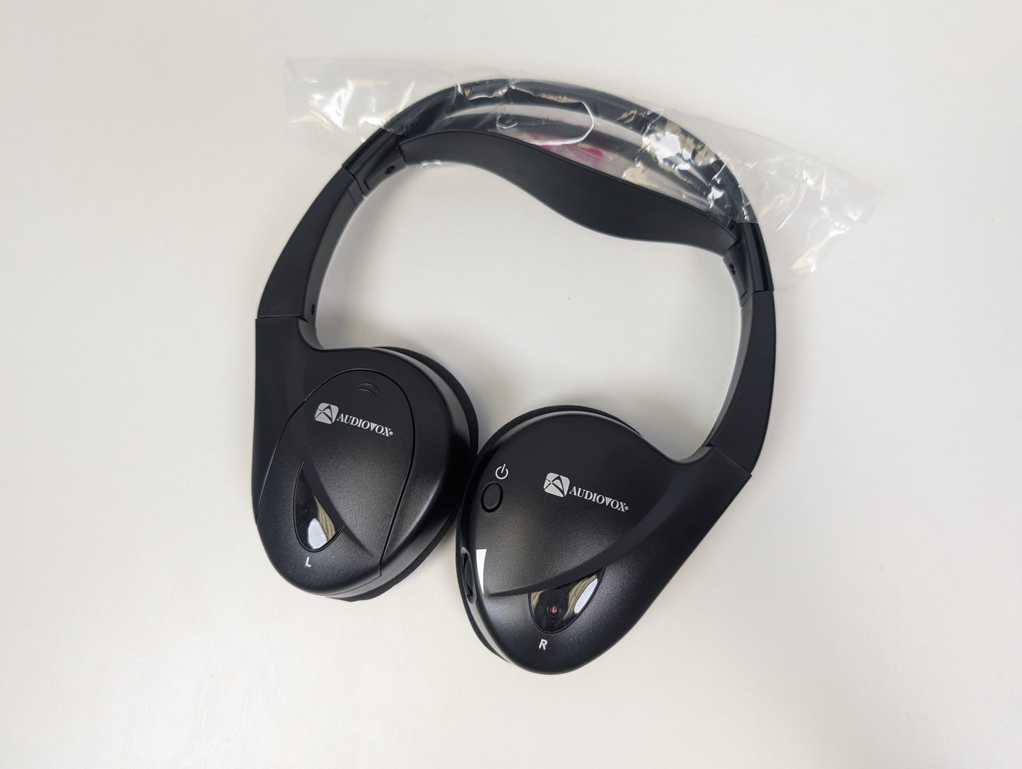 AudioVox Mobile Video+PlayStation 2 Overhead Car Entertainment System - USED