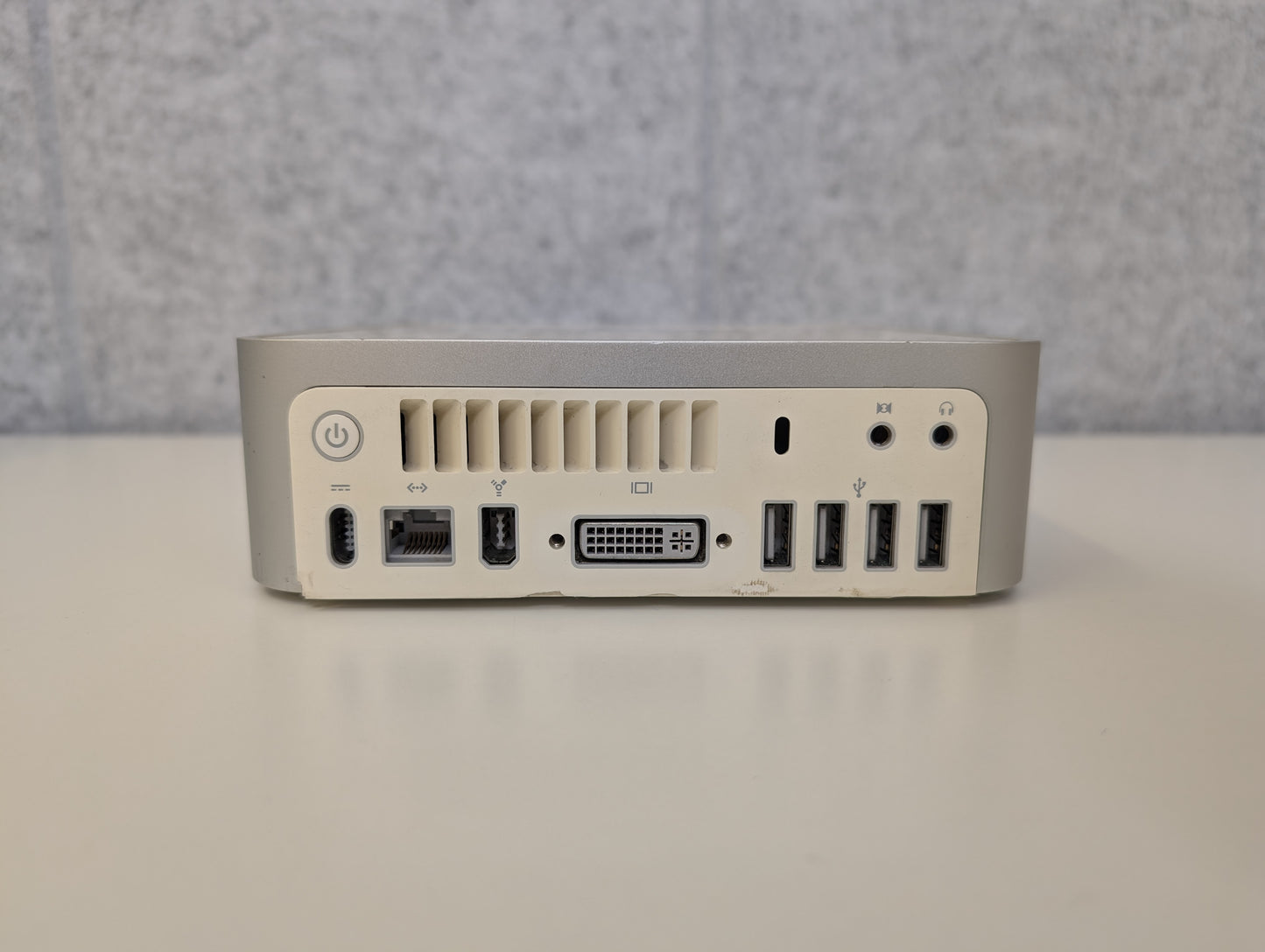 Apple Mac Mini A1176 (2006) - 1GB/80GB/1.83GHz - USED