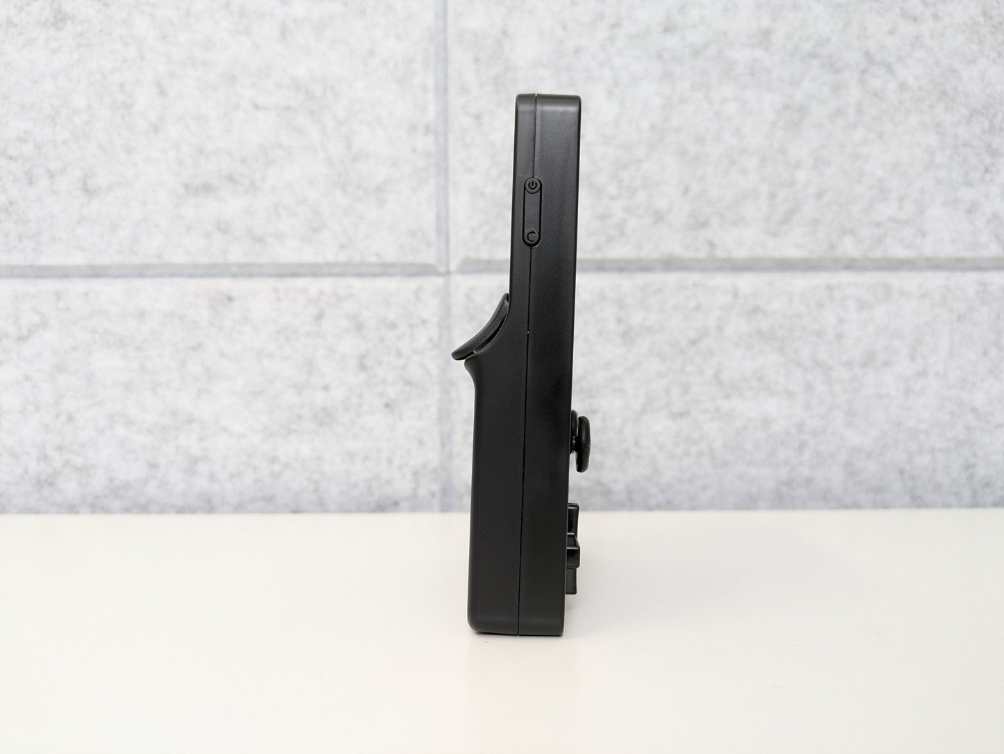 X6 Retro Emulation Handheld Console w/ 32GB SD card IN BOX - AS-IS