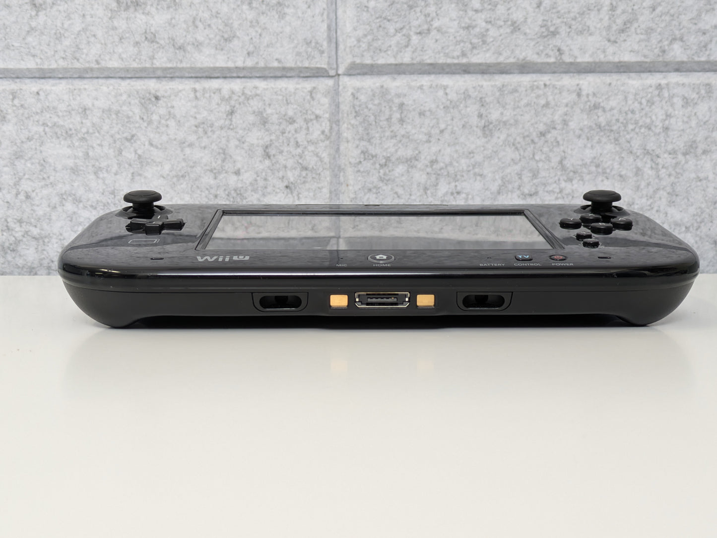 Nintendo Wii U Black w/ GamePad and accessories - GameStop Refurbished - Used