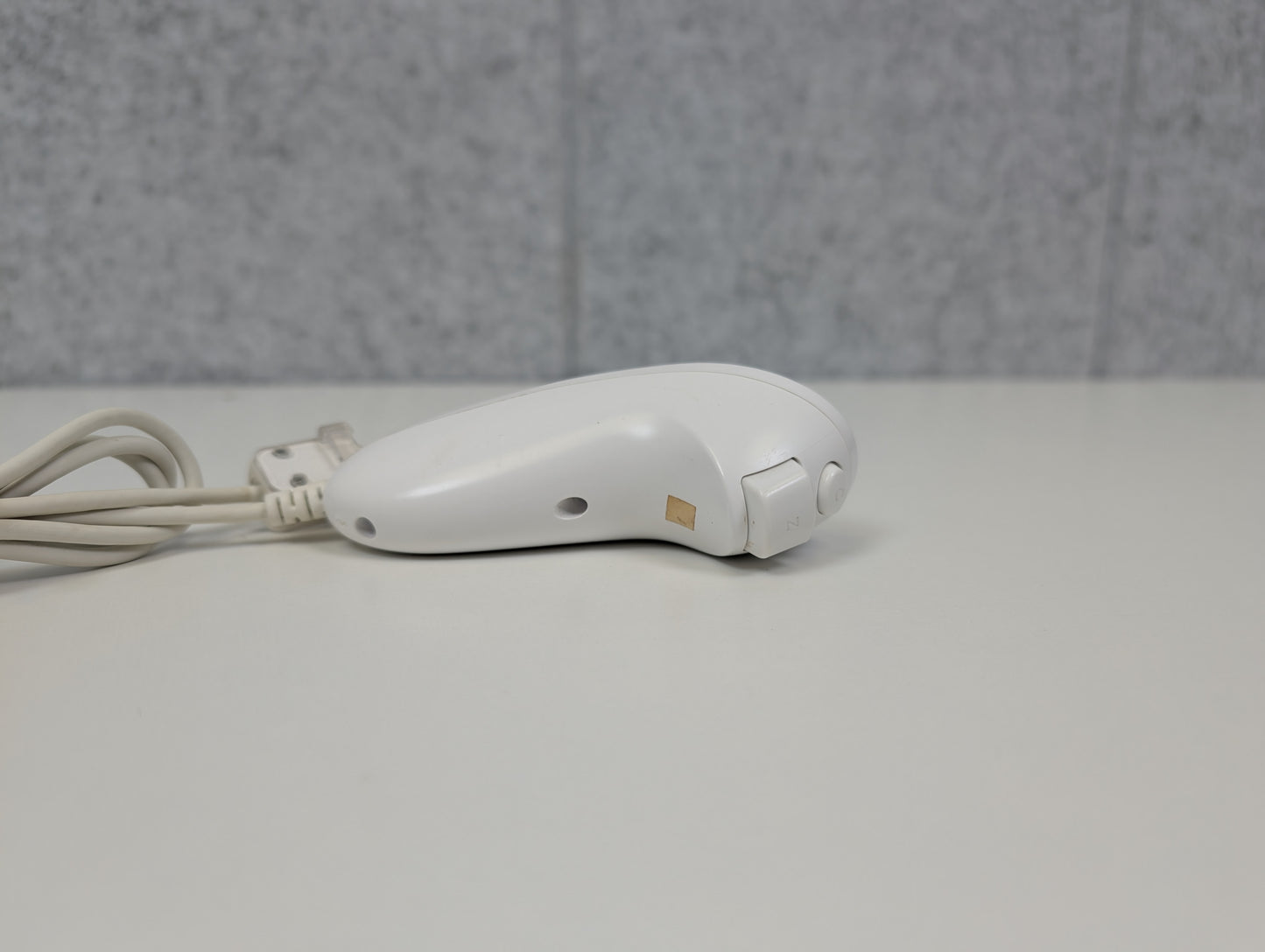 Nintendo Wii w/ accessories - White - USED