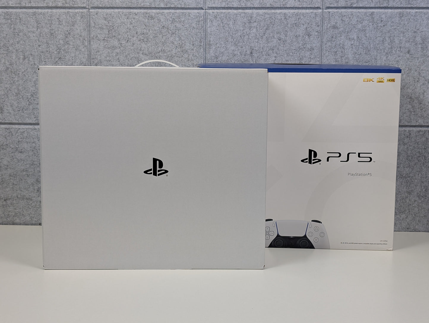 Sony PlayStation 5 Disc Edition LOW FIRMWARE (v6.02) - 825GB - White - OPEN BOX