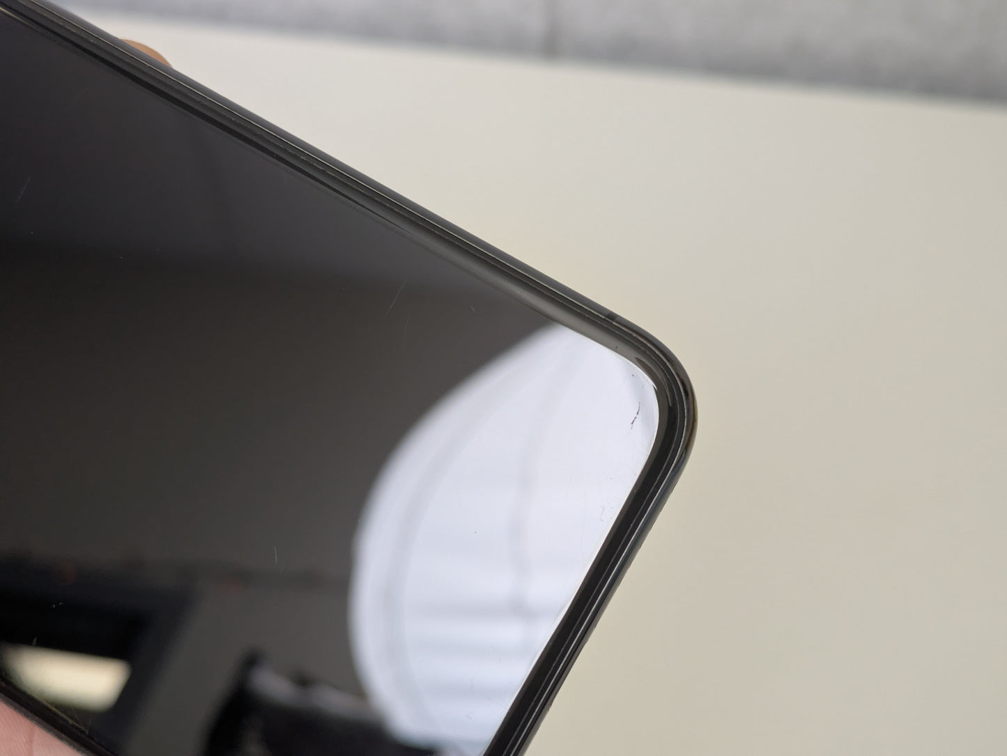 Apple iPhone XS - 64GB - Space Gray - Unlocked - USED