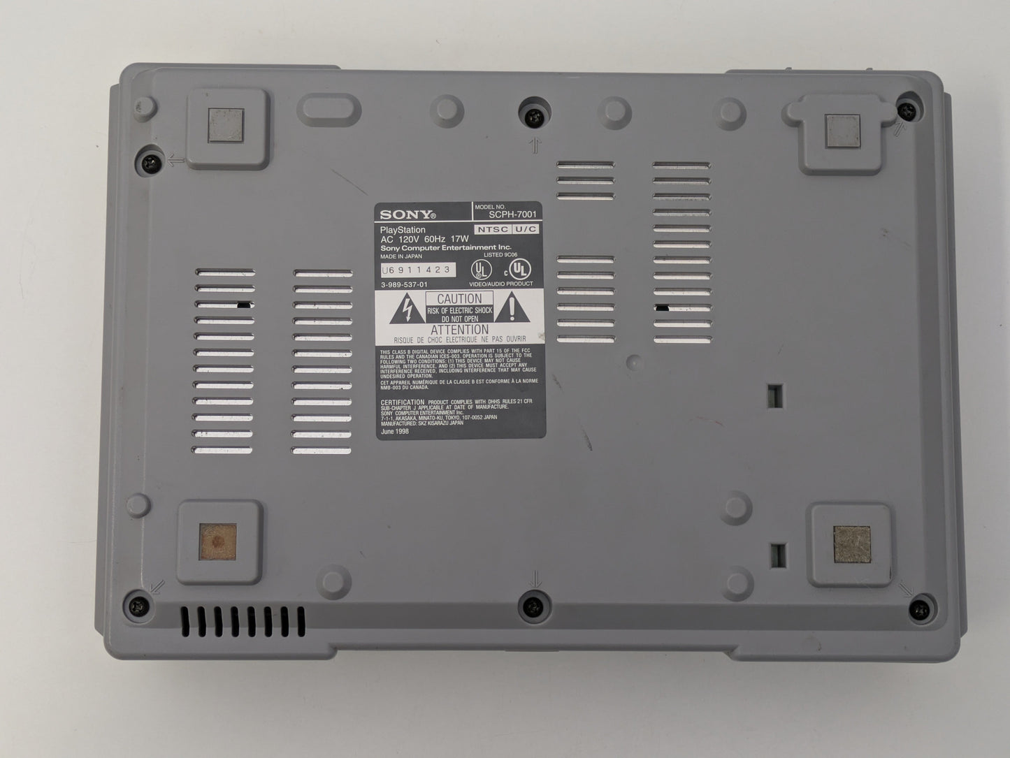 Sony PlayStation PS1 w/ controller - USED