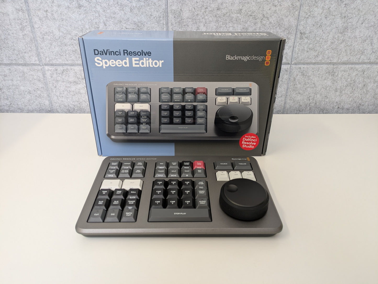 DaVinci Resolve Speed Editor by Blackmagicdesign (DOES NOT Include Software) - AS-IS