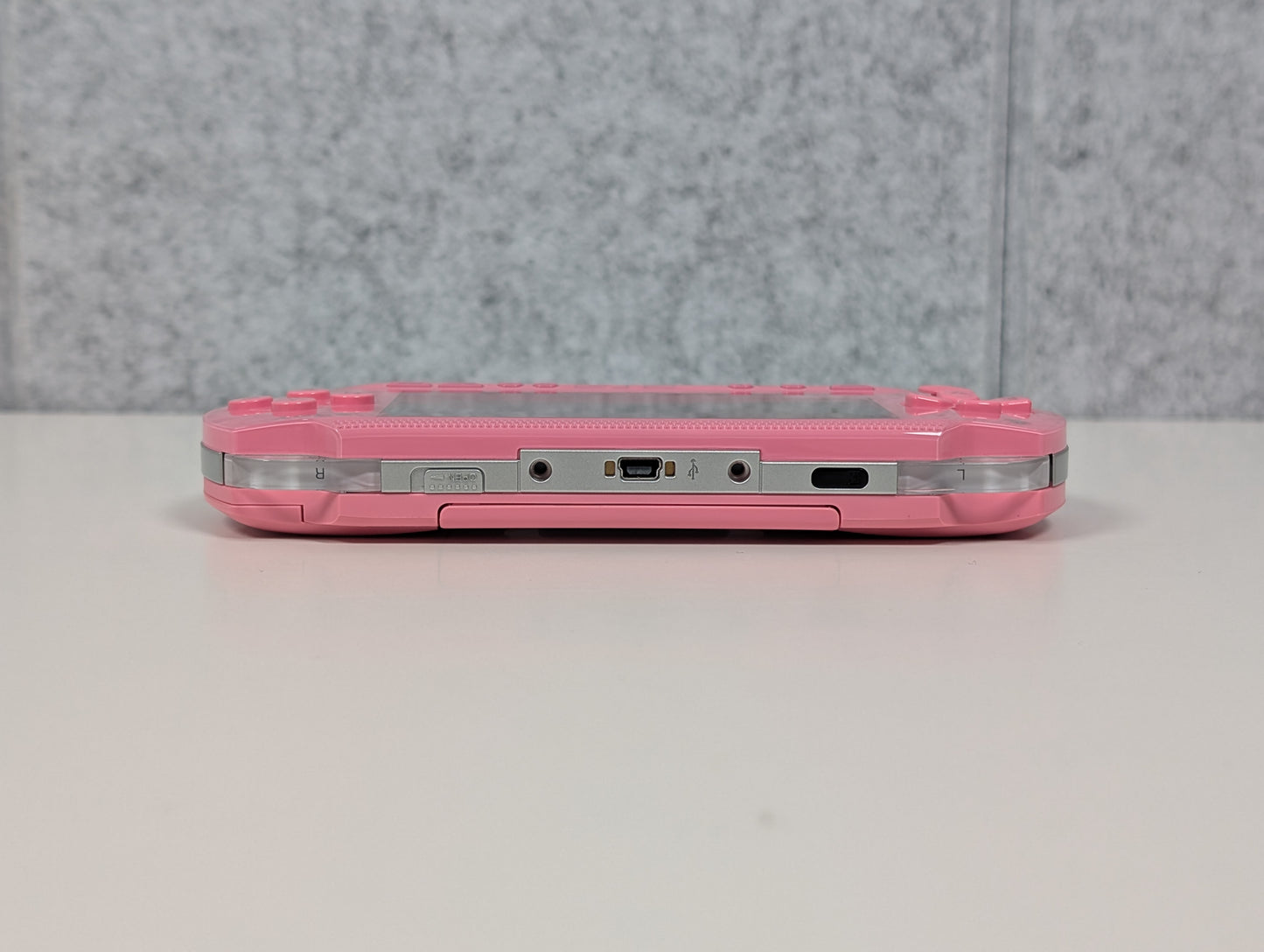 Sony PSP-1000 (Console Only) - Pink (Japan Exclusive) - NO MEMORY CARD - USED