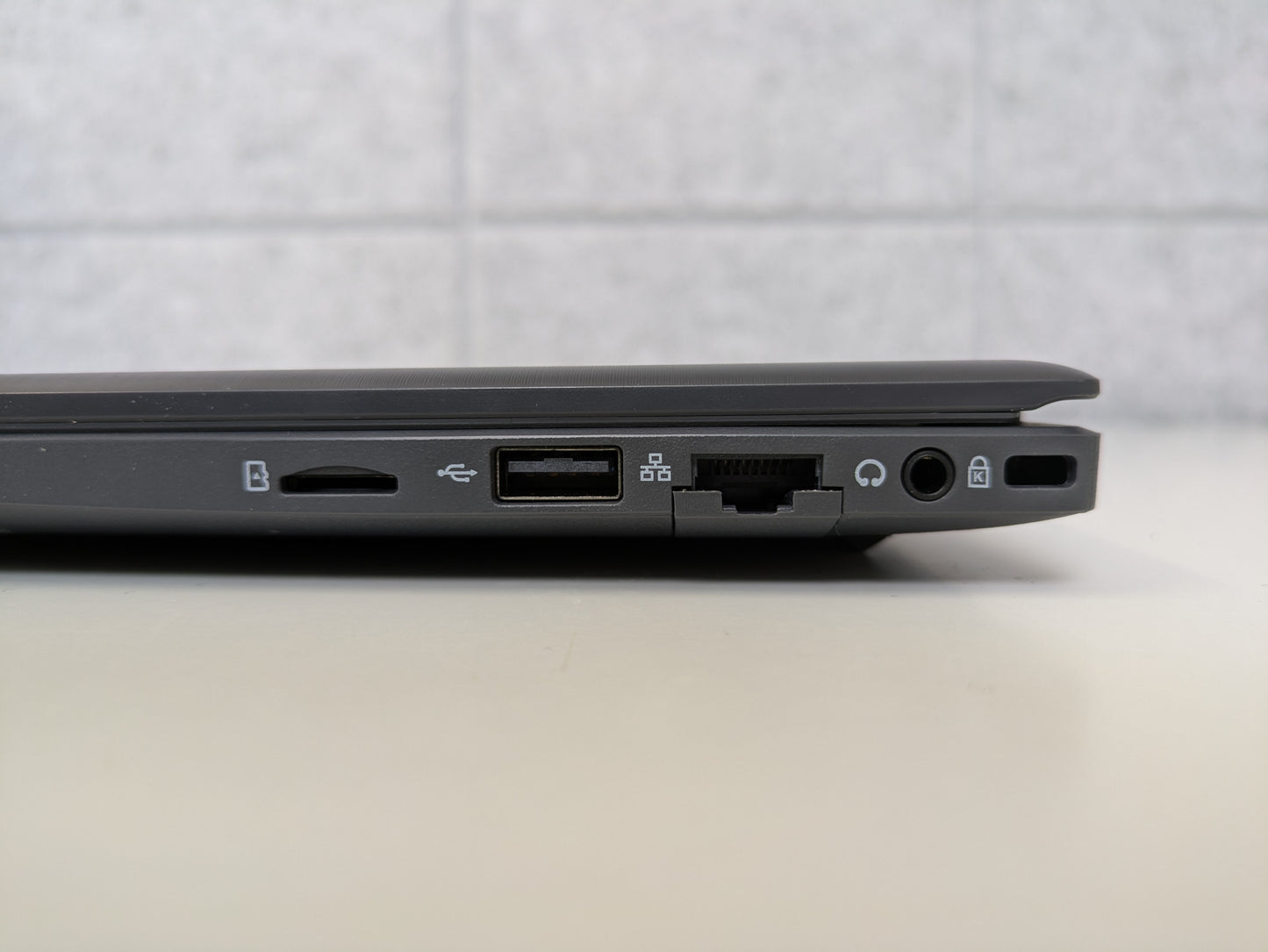 Unbranded Windows 11 Laptop - Gray - 240GB SSD, 1.1GHz Dual Core Intel Celeron N4000, 8GB RAM - USED