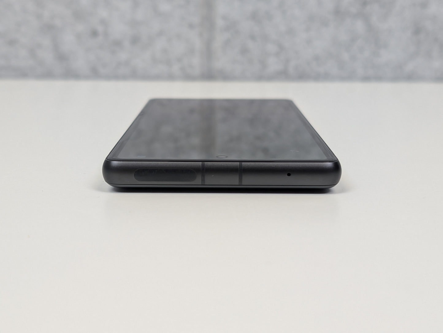 Google Pixel 7a G0DZQ (Network Locked to Verizon) - 128GB - Charcoal - USED