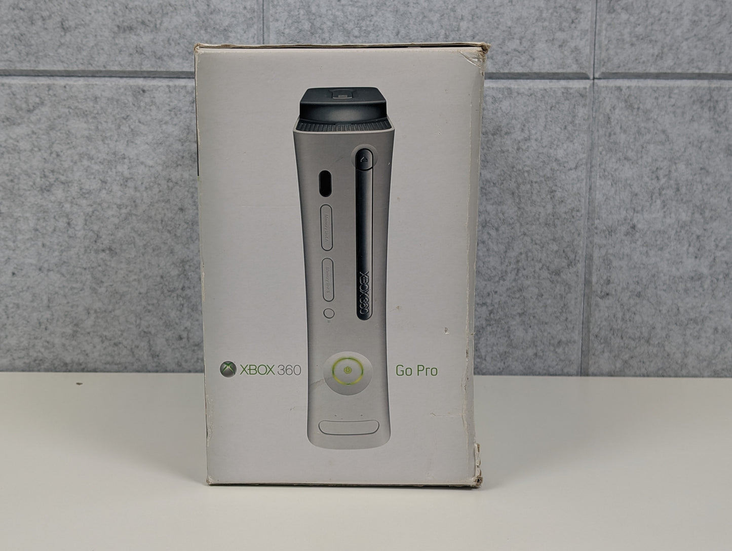 Microsoft Xbox 360 (BLADES DASH) CIB - 20GB - White - OPEN BOX