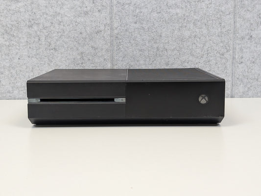 Microsoft Xbox One (console only) - Black - 500GB - USED
