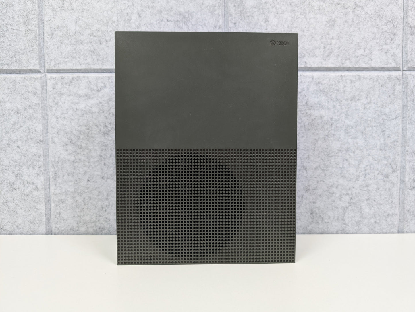 Microsoft Xbox One S - Green - 1TB - USED