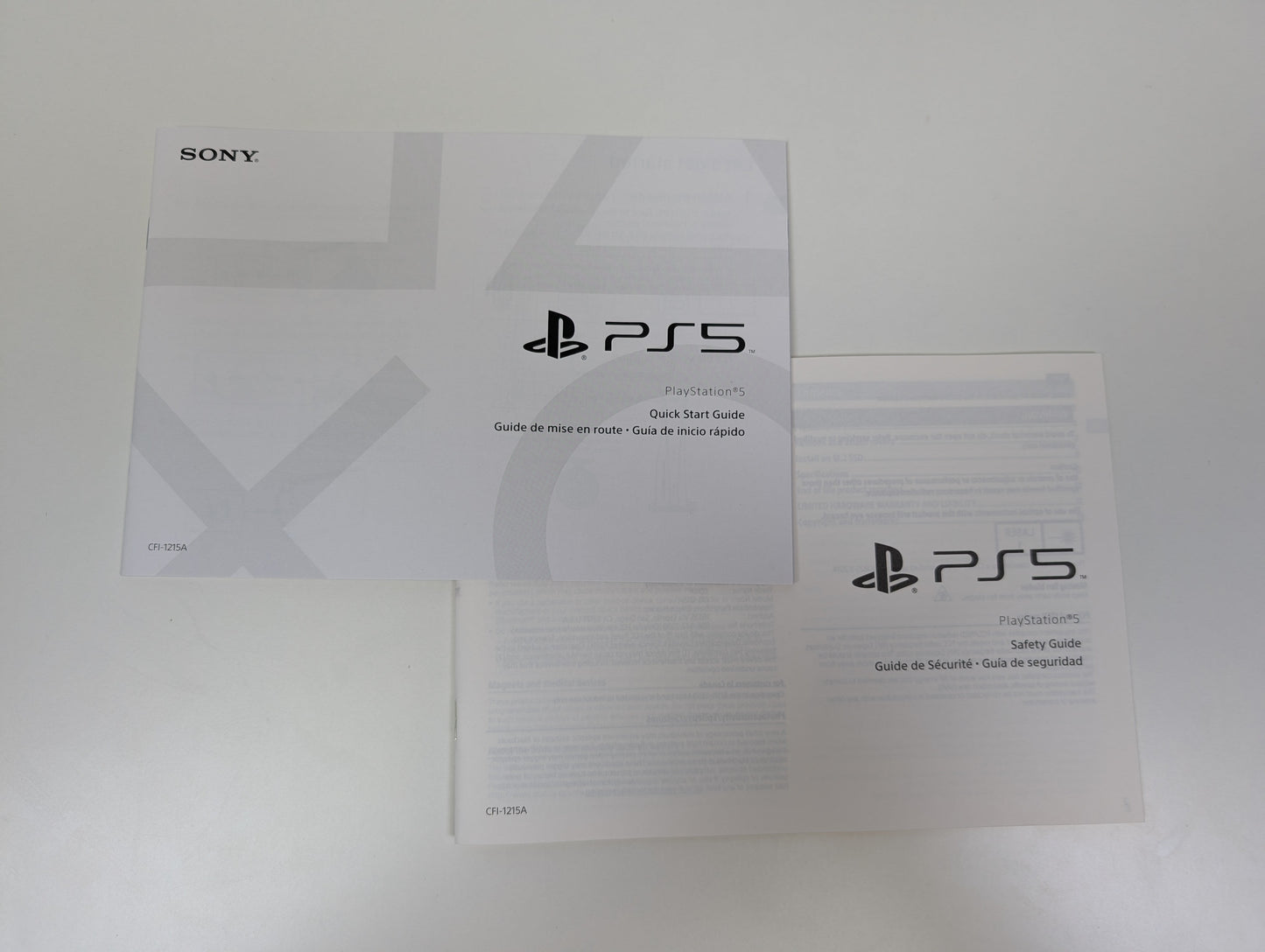 Sony PlayStation 5 Disc Edition LOW FIRMWARE (v6.02) - 825GB - White - OPEN BOX