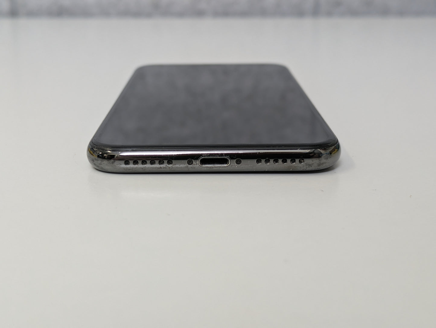 Apple iPhone X - 64GB - Space Gray (w/ Naruto case) - Unlocked - USED